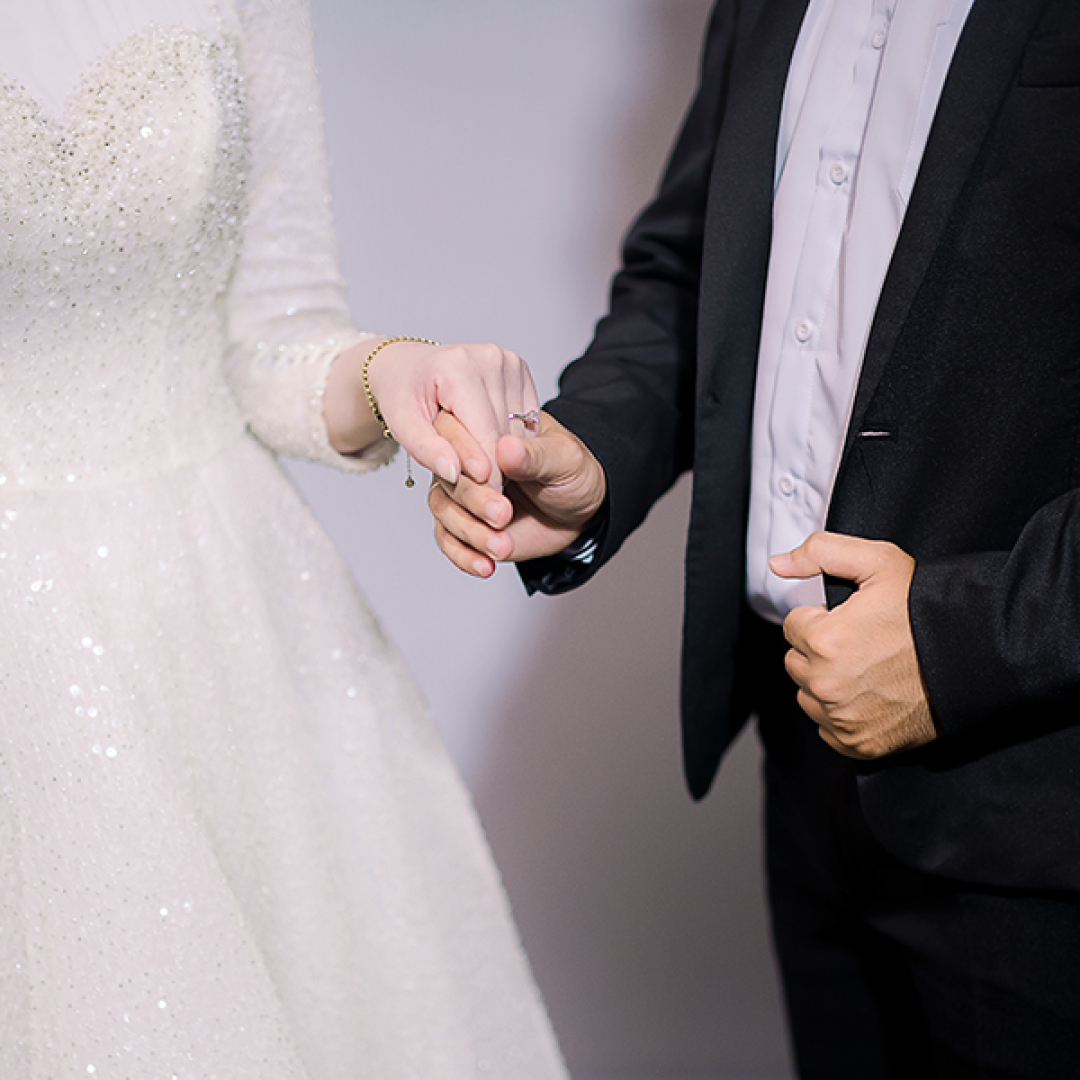 https://WidyaDanAnjas.webnikah.com/dirmember/00000029/widyapratiwi/photo-284447-335749-l-202605210225.jpg
