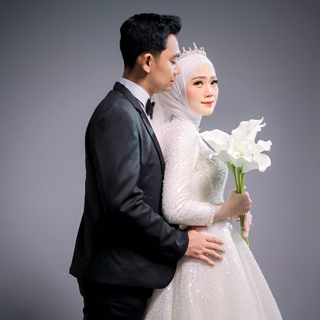https://WidyaDanAnjas.webnikah.com/dirmember/00000029/widyapratiwi/photo-284447-335752-l-202605210226.jpg